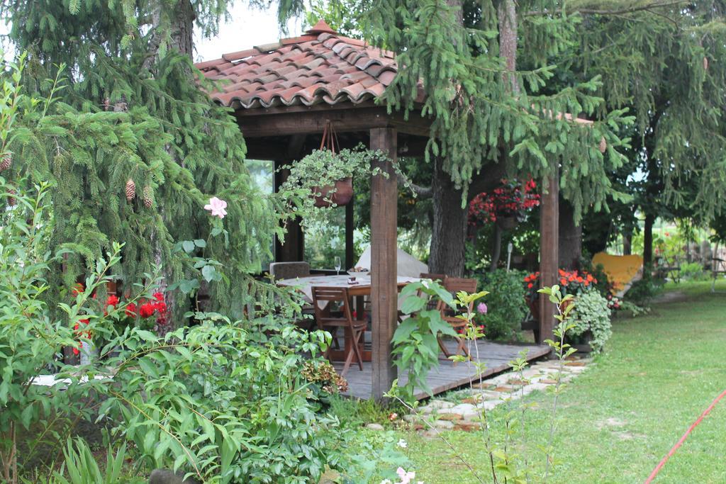 Calosso Casa Giuliana旅馆 客房 照片