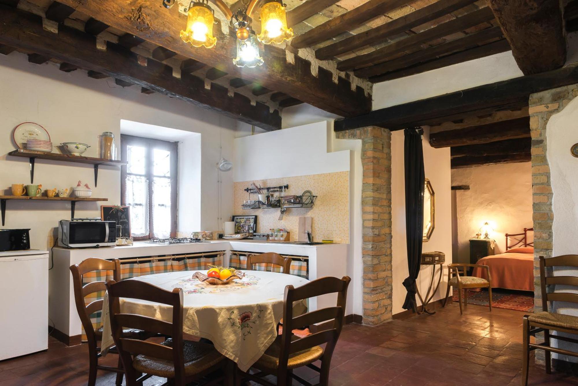Calosso Casa Giuliana旅馆 外观 照片