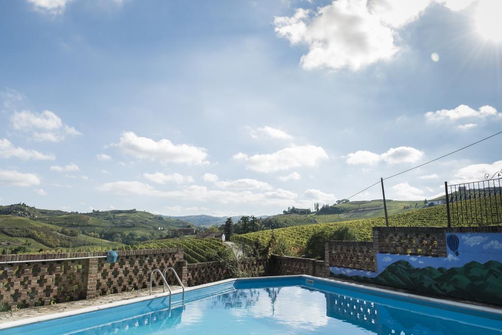 Calosso Casa Giuliana旅馆 外观 照片