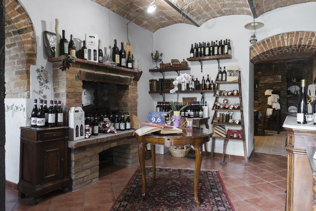 Calosso Casa Giuliana旅馆 外观 照片